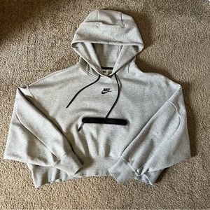 Oversized, cropped Nike hoodie